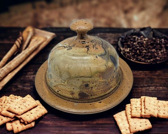 Artisan Signed Cheese Dome Earth Tone Stoneware Pottery Handmade