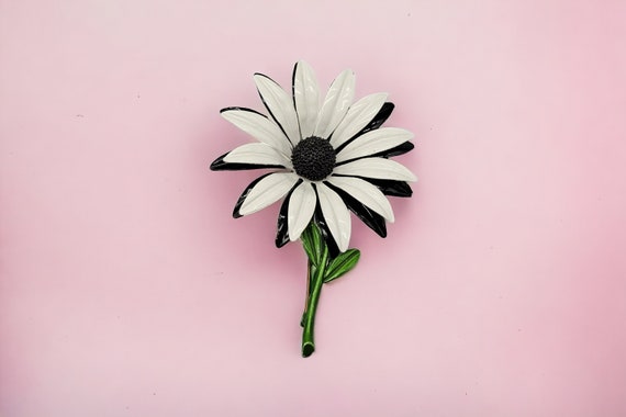 MCM Kitschy Large Black White Enamel Flower Brooch - image 1