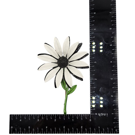 MCM Kitschy Large Black White Enamel Flower Brooch - image 7