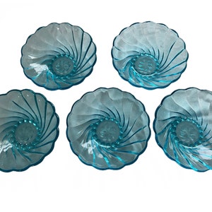 Vtg Mid Century Hazel Atlas Capri Azure Blue Swirl Glass Serving Bowl Set Of 5