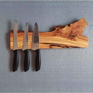 Magnetic Knife Rack, Made of Order Wooden Knife Holder, Live Edge Wood Knife Bar, Storage For Wall, Knife Rack, Chef&#39;s knife organizer