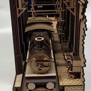 Book nook platform 9, Wizards express, laser cut Kit, gift for any occasion image 2