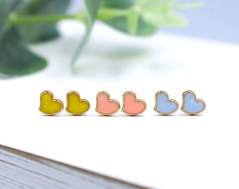 Orecchini a bottone a cuore, orecchini con perno in plastica, orecchini senza metallo, orecchini per orecchie sensibili, orecchini ipoallergenici, orecchini senza metallo
