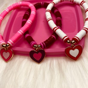 Heart stretch beaded bracelets, valentines day heishi clay beaded bracelets, heart charm bracelet, gifts for her, valentines day jewelery