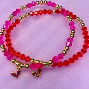 Gold filled Valentine’s Day  bracelet / heart beaded bracelet/ love bracelet/ gifts for her / v day gift / valentines stretch bracelet