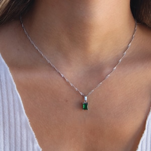 Silver Emerald Necklace Dainty Gemstone Necklace, WATERPROOF Jewelry, Anti Tarnish Necklace, Green Emerald Necklace Birthstone Gift