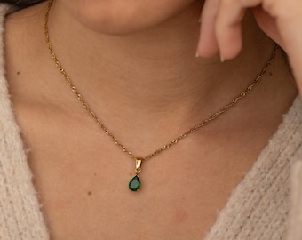 Teardrop Emerald Necklace Dainty Gemstone Necklace Birthstone Jewelry for Women Minimalist Personalized Birthday Gift for Mom May Birthstone