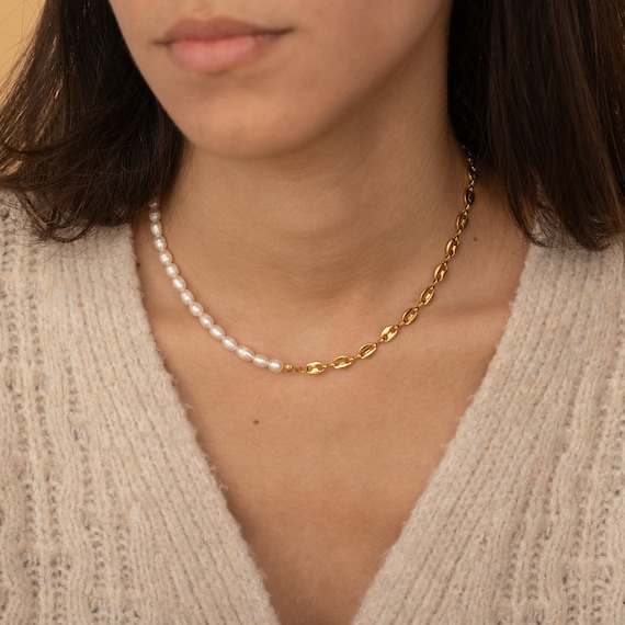 Barque pearl necklace