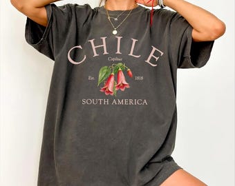 Chile Comfort Colors® T-shirt, Chilen Lapageria flower Unisex Sweatshirt crewneck, hoodie sweater, Long Sleeve Tee,Chilean Vacation souvenir