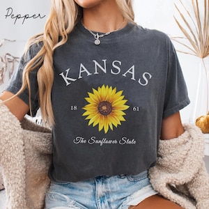Kansas Comfort Colors® Tee Shirt, Kansas sunflower state Unisex Shirt, Kansas T-Shirt Travel Gift Souvenir, Kansas Holiday Tee