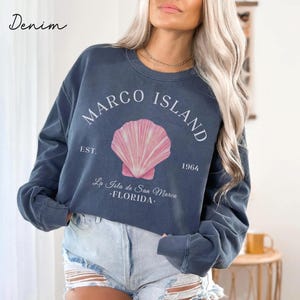 Marco Island Comfort Colors® Sweatshirt, Florida Unisex Pullover, Marco Island Crewneck Travel Gift Souvenir, Florida Holiday