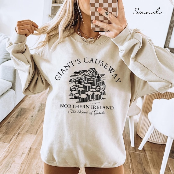Giant's Causeway sweatshirt, Northern Ireland sweater crewneck, Ireland Unisex pullover hoodie, Irish Travel gifts souvenir