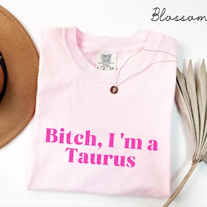 Camiseta com cores confortáveis de Touro, camiseta com o signo de Touro, Touro, cadela, Y2K, astrologia retrô, celestial, positivo, presente de aniversário para menina
