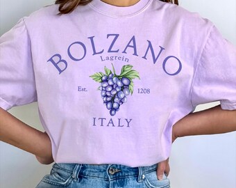 Bolzano Comfort Colors® T-shirt, Italy lagrein grape Unisex Sweatshirt crewneck, hoodie sweater, Long Sleeve Tee, Italian Vacation souvenir