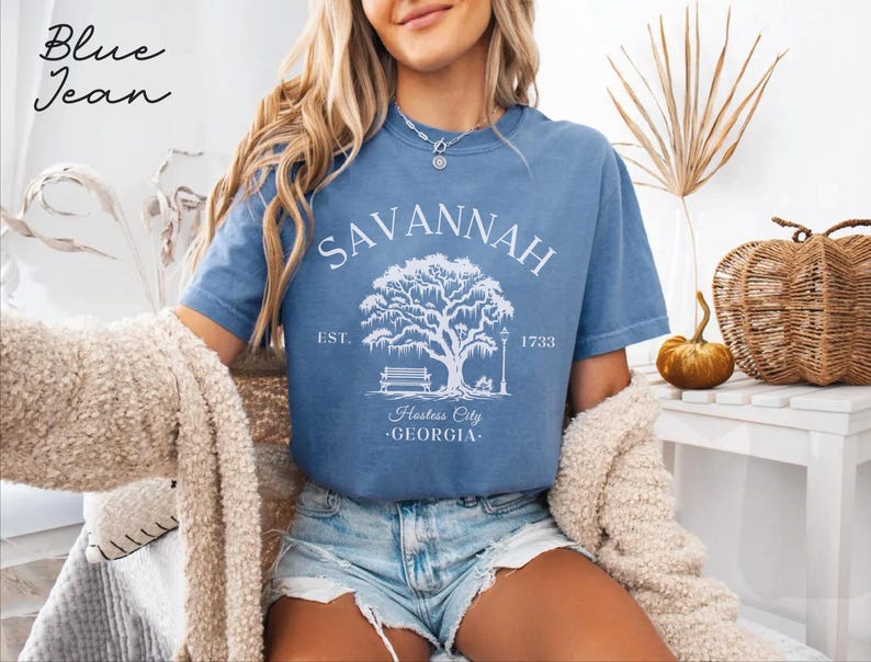 Camiseta Savannah Comfort Colors®, camiseta unisex de Georgia, camiseta de Savannah, regalo de viaje, camiseta navideña de Georgia imagen 2