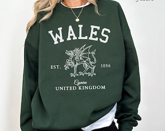 Wales  sweatshirt crewneck,Unisex Wales Cymru Dragon  Trip Sweatshirt,Welsh Long sleeve Tee, Vacation Gift Souvenir