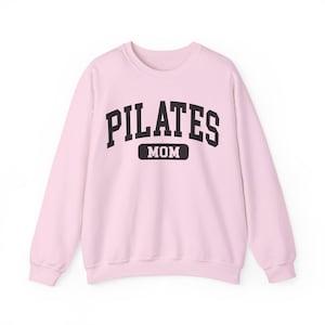 Felpa per mamma Pilates, divertente maglione Pilates, pullover Pilates per donna, maglione regalo Pilates, felpa con cappuccio Biggest Fan, per mamma immagine 5