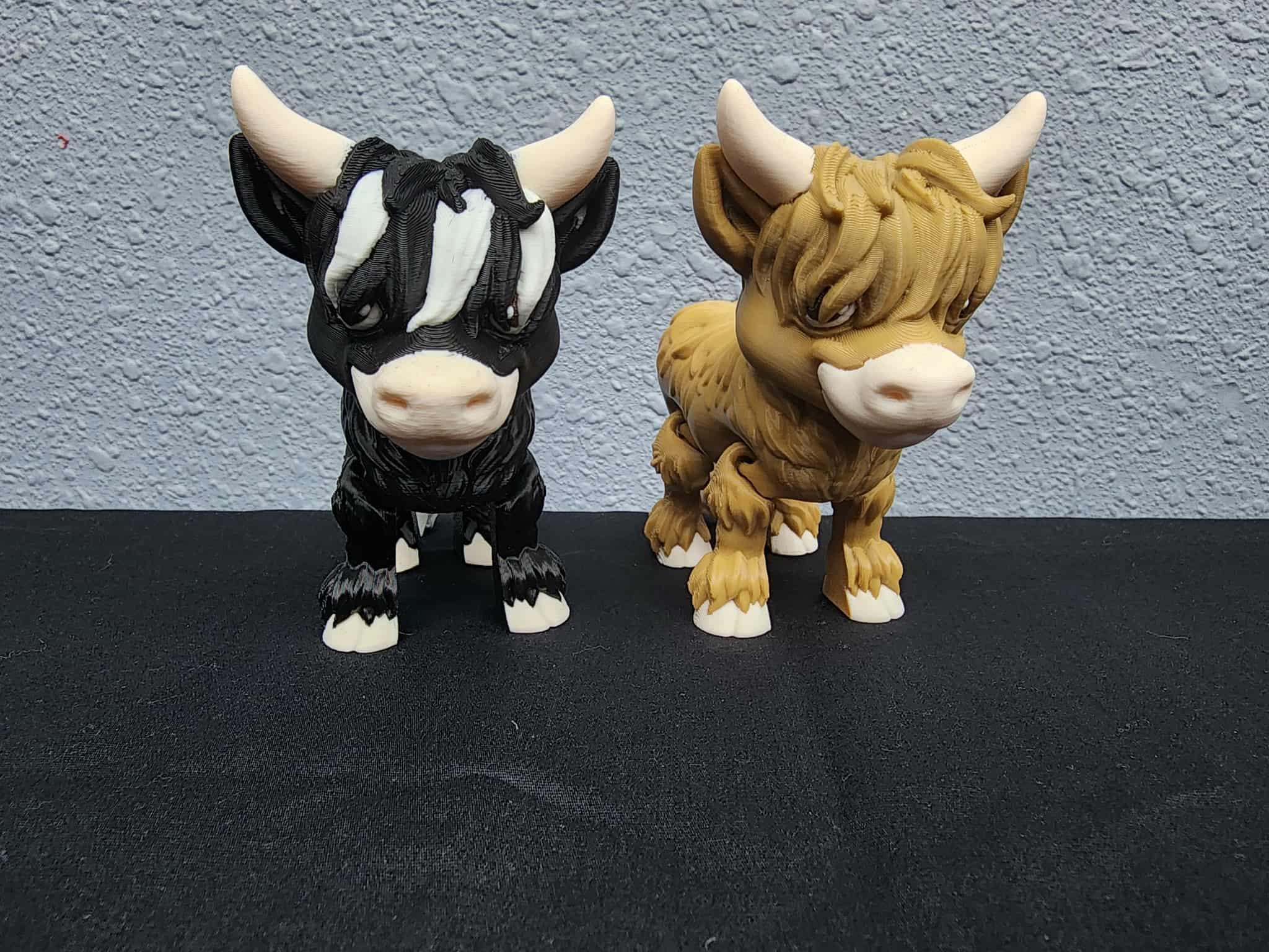 Articulated 3D Printed Highland Cow | Poseable Cow Fidget Toy