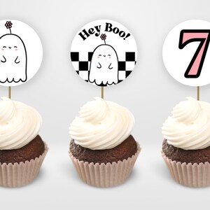 Ghost Cupcake Toppers, Custom Cupcake Toppers, Ghost Party Decorations, Halloween Cupcake Toppers, Halloween Party Ideas, Retro Ghost Theme