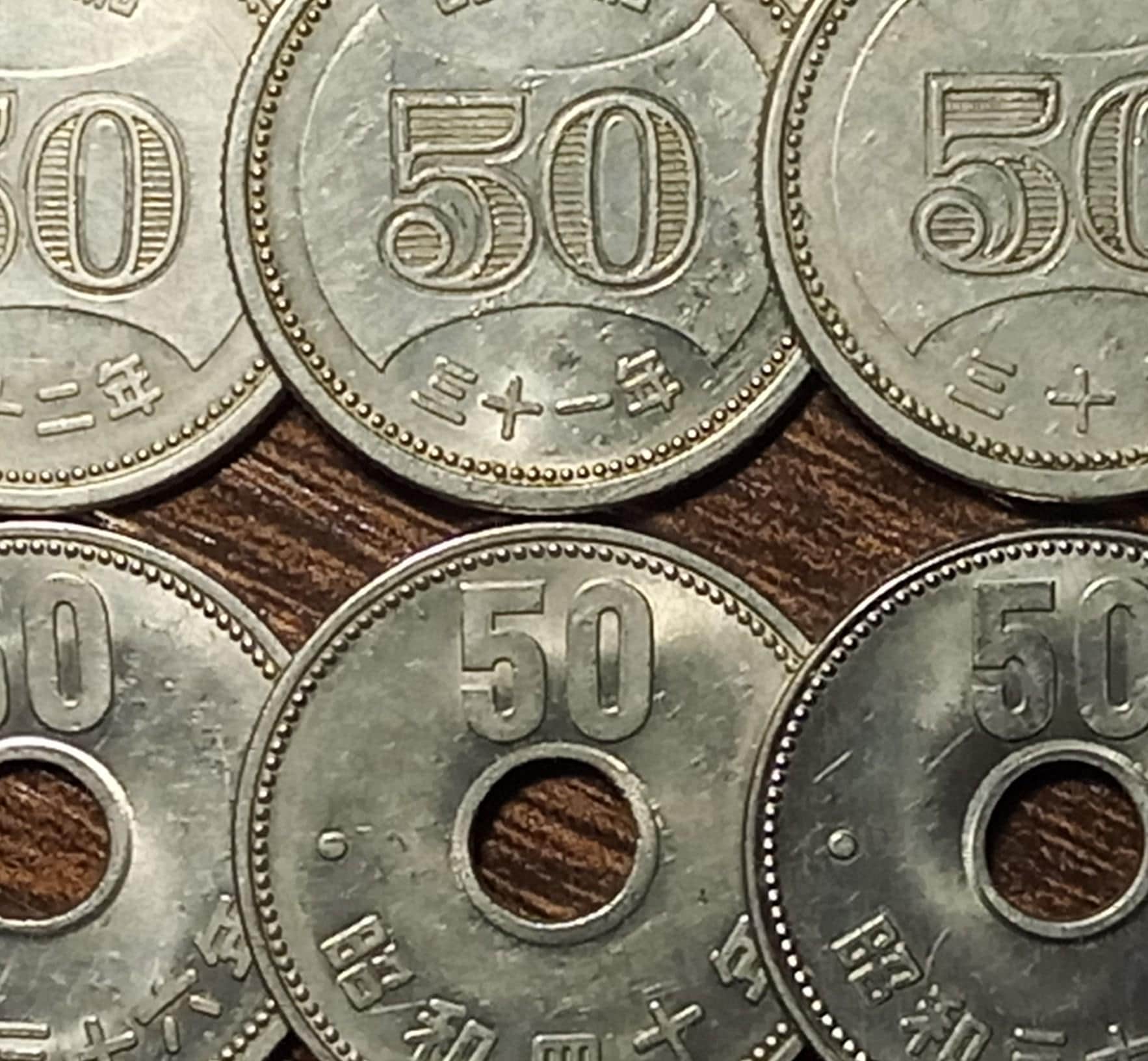 1950's Japan 50 Yen 6 Coins Full Bold Dates! - Etsy