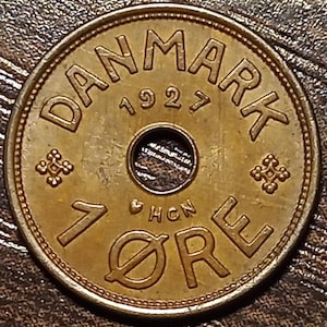 1927 Denmark 1 Ore Coin: Vintage Circulated Collectible