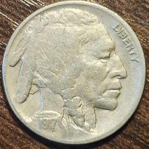 1917 USA Buffalo Nickel Full bold date!