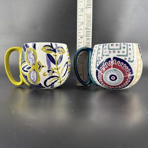 Set Of 2 Anthropologie Artistic BOHO Green and Blue Ceramic Mugs Coffee Tea Cups image 11