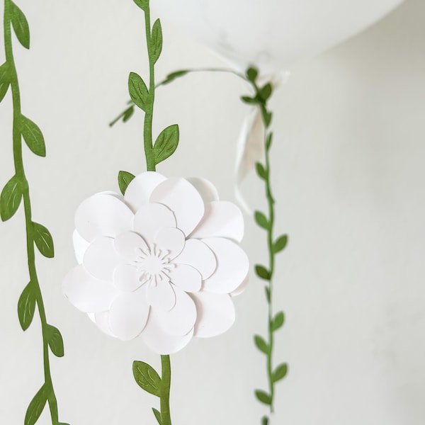 White Flower Balloon Tail/String/Garland/Vine for Birthdays, Showers, or Parties