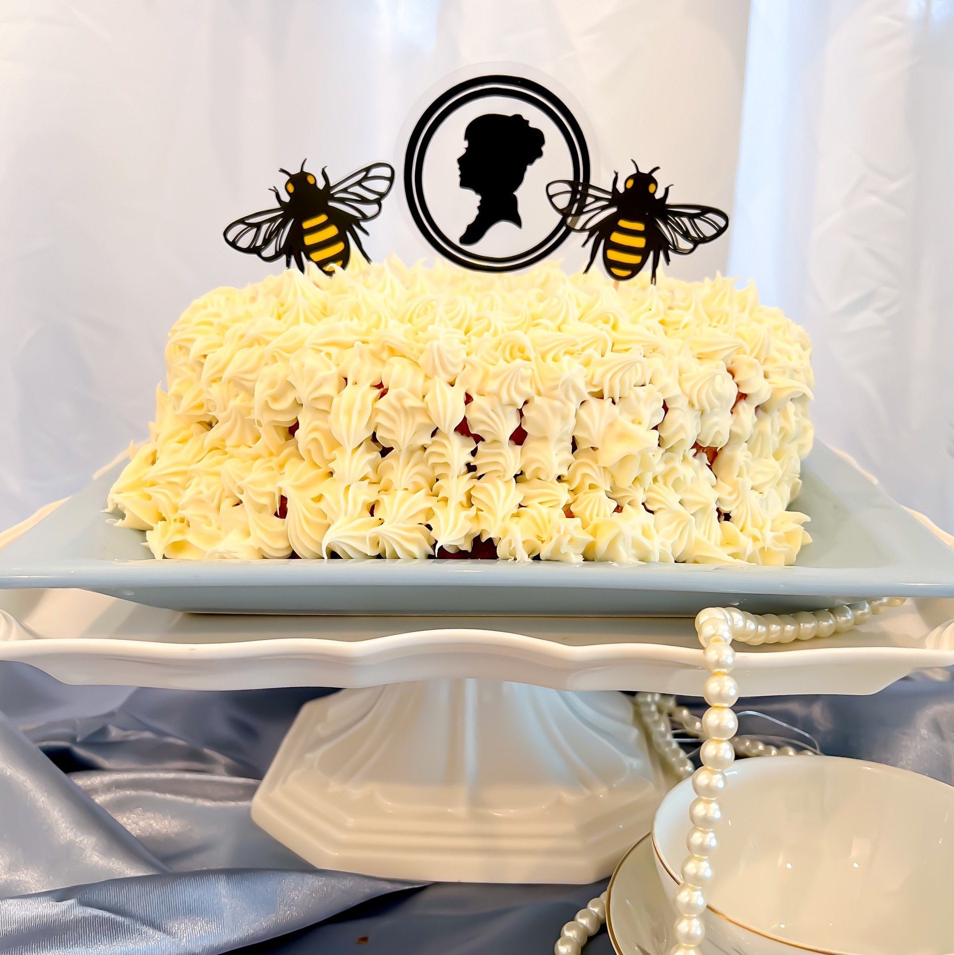 Bees Cakes Decorations- Bumble Bee Shaped Edible Hard Sugar