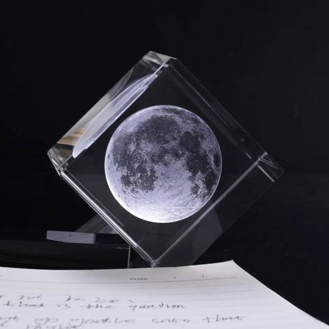 Laser Engraved Moon Crystal Cube Laser Engraved Moon Model Crystal Paperweight 3D Glass Image