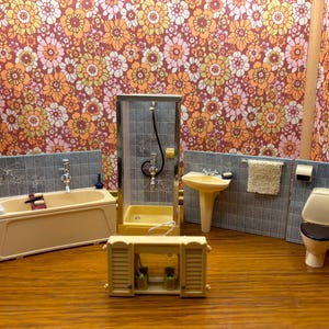 Bathroom Lundby original in four 5 parts with accessories