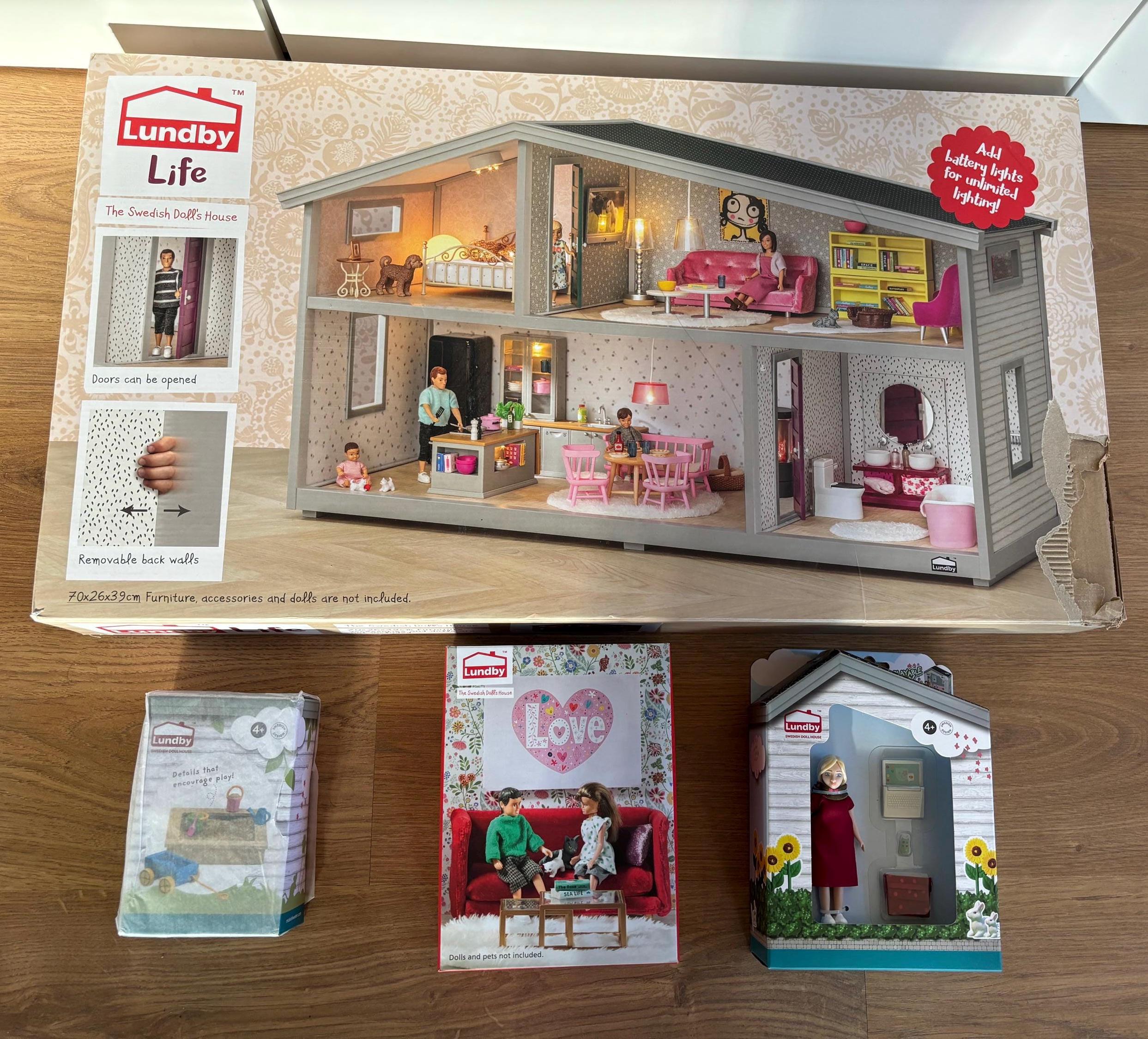 Lundby Original Dollhouse and Accessories Australia
