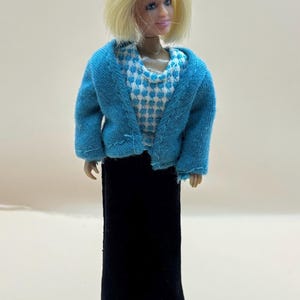 Lundby original doll/mother to dollhouse.