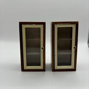 Lundby original Lido cabinet to the dollhouse the price is for one