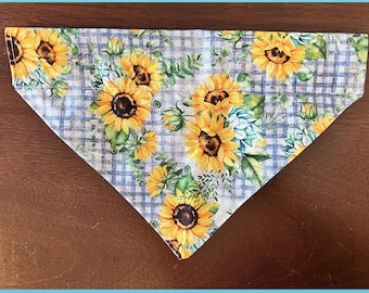 Over the Collar Dog Bandana Sewing Pattern: Easy Tutorial, 5 Sizes (Digital Download PDF)