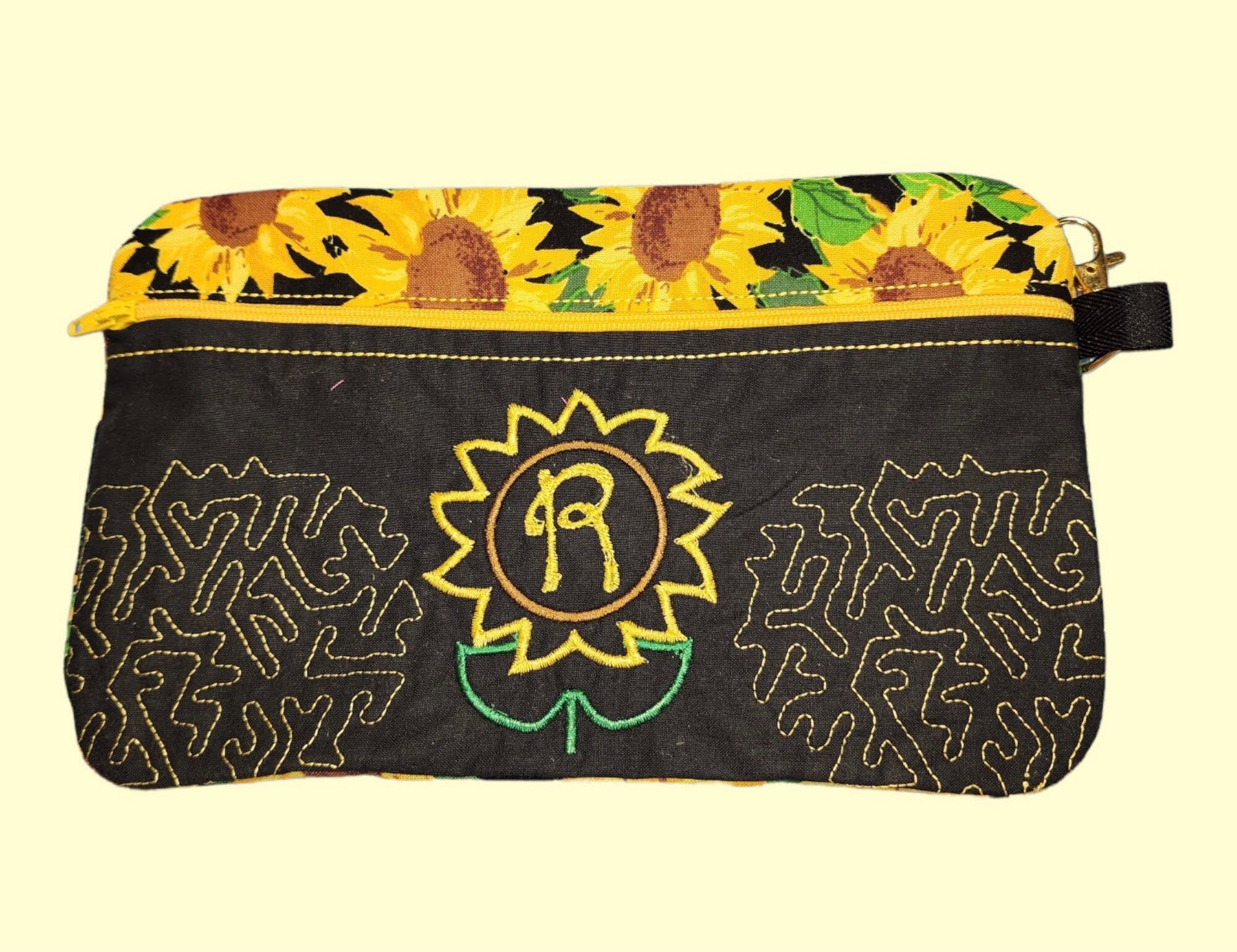 Zipper bag set with wristlet; great gift for her; matching set; custom- handmade; - Thumbnail 4