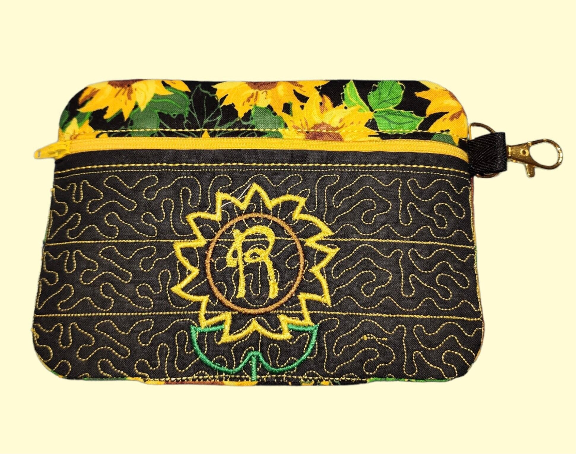 Zipper bag set with wristlet; great gift for her; matching set; custom- handmade; - Thumbnail 3