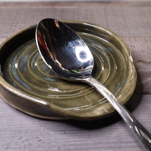 Handmade Ceramic Spoon Rest | Stylish and Functional Kitchen Accessory | Perfect for Cooking, Baking, and Keeping Countertops Clean