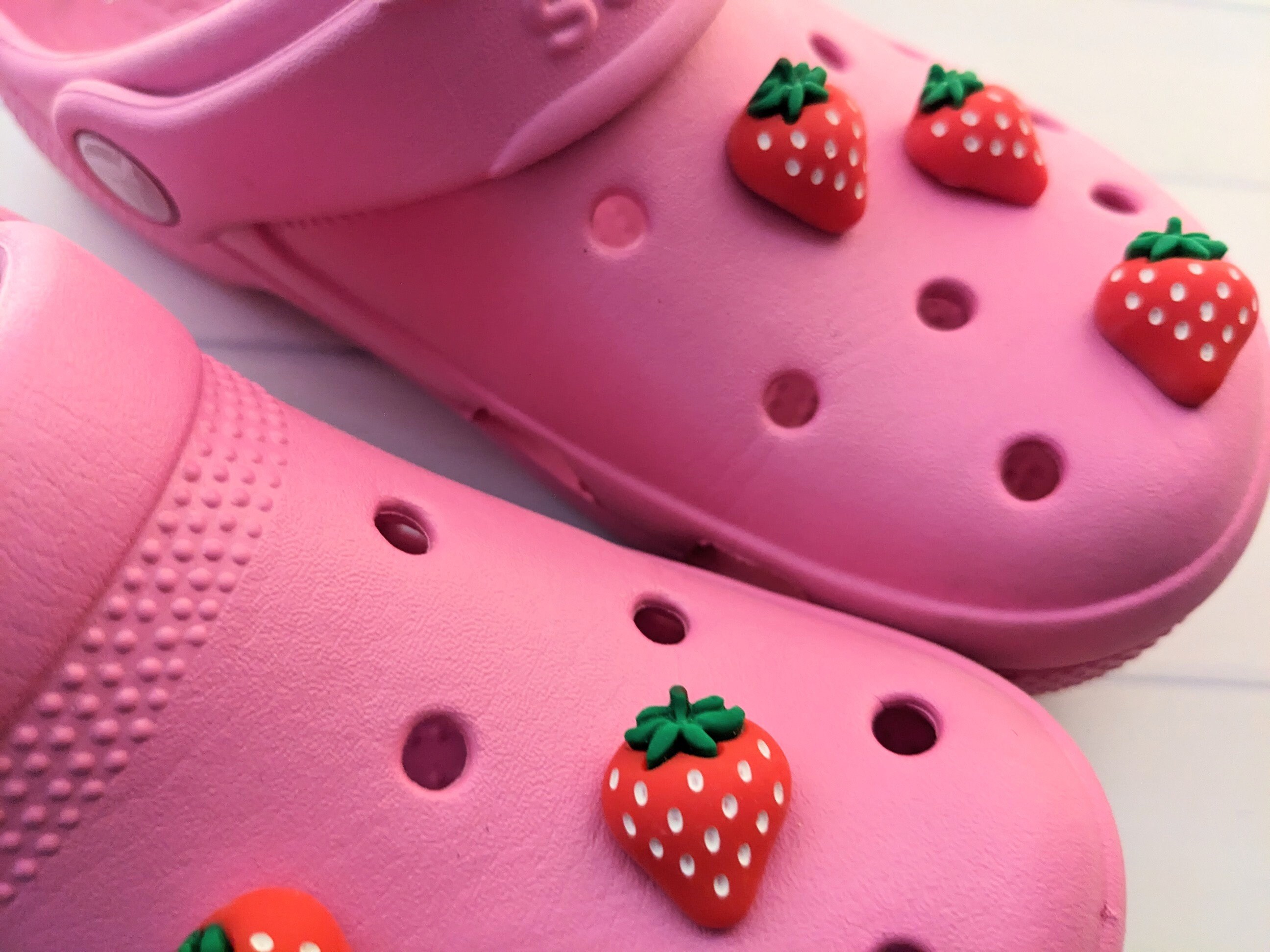 Strawberry crocs kids sales