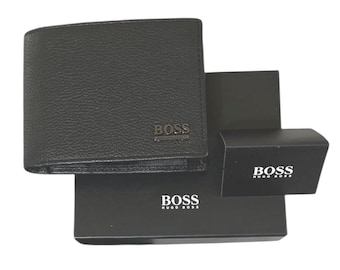 Monad Hugo boss wallet.