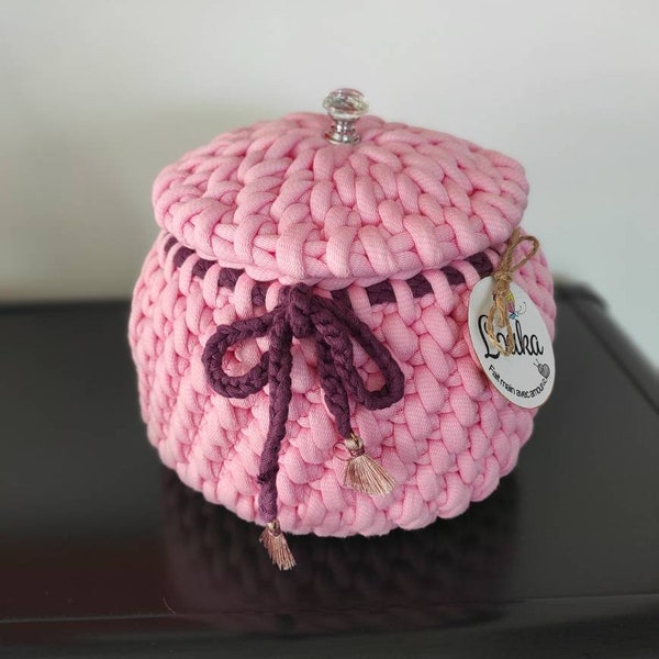 BONBONNIERE AU CROCHET