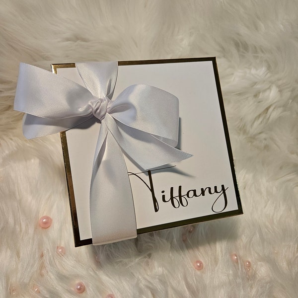 Small white empty stylish gift box, gift box for bridal party, thank you gift box, bridesmaid gift box, gift boxes for bridal party,bday box