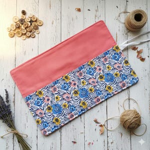 Estuche enrollable rosa de algodón con estampado floral – 7 compartimentos para lápices, pinceles, maquillaje, almacenamiento práctico, ideal para regalar, hecho a mano