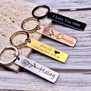 Personalized Keychain | Custom Engraved Key Chain Personalized Gifts for Him | Best Friend Gifts For Dad Birthday Gift Boyfriend Gift