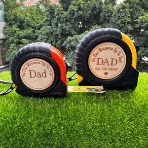 Personalized 16 Ft Tape Measure - No One Measures Up, Perfect Carpenter and Woodworker Gift, Unique Father&#39;s Day Gift for Dad or Husband