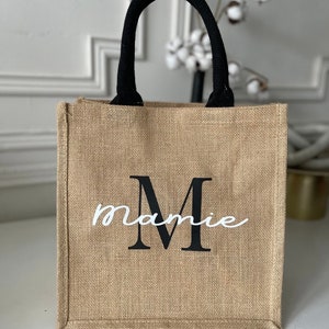 Natural jute bag with white handles personalized with initial and first name image 4