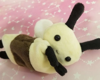 Bee Beanie Plushie