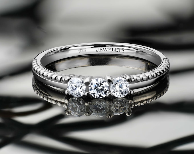 Silver Engagement Wedding Band Diamond Cut Cubic Zirconia Ring