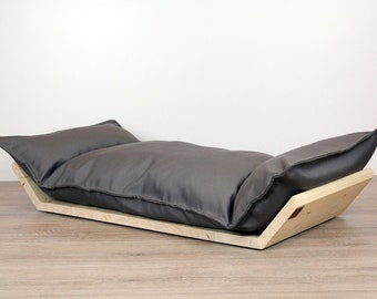 Designer-Bettbett aus Holz für Hunde