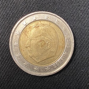 Coin 2 euros 2005 - printing error - King of Belgium